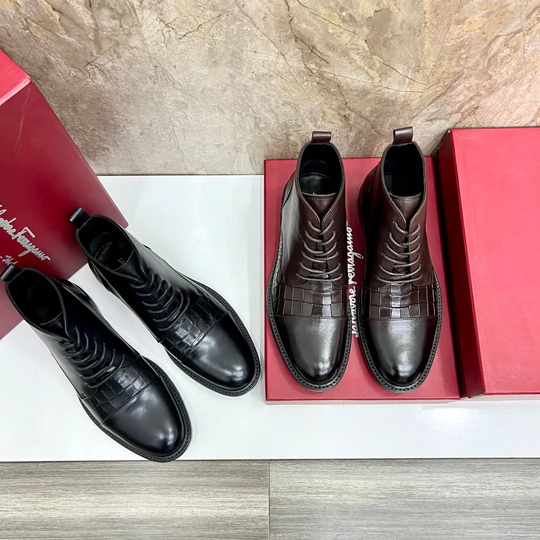 Original order quality: Men's shoes 💰700 Brand: Ferragamo (Ferragamo) One size larger: Men's size 38-44 (45 customized) Grade: Same style as the official website High-end men's shoes Material: Original cowhide, cowhide lining, original outsole Style category: Chelsea men's boots Fashion trend Color: Actual picture